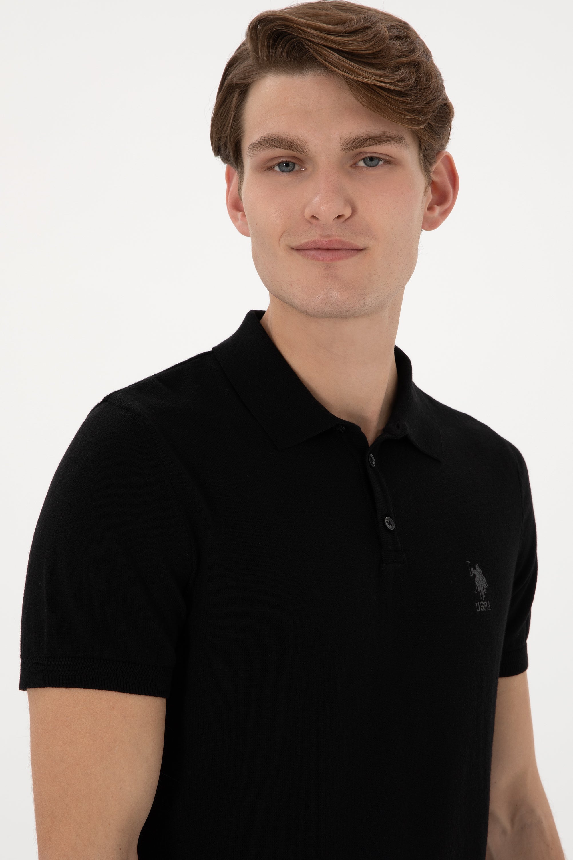 Knitted t-shirt RAHAL BLACK